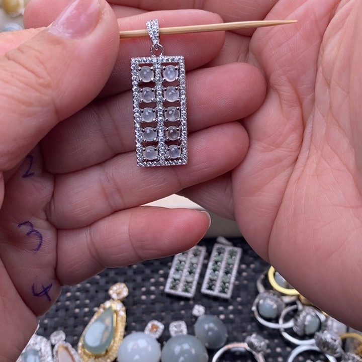 未镶嵌戒指翡翠S**i缅甸