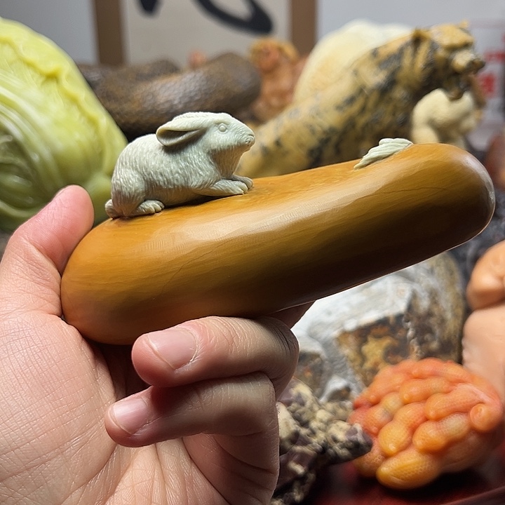 东北石松花石摆件