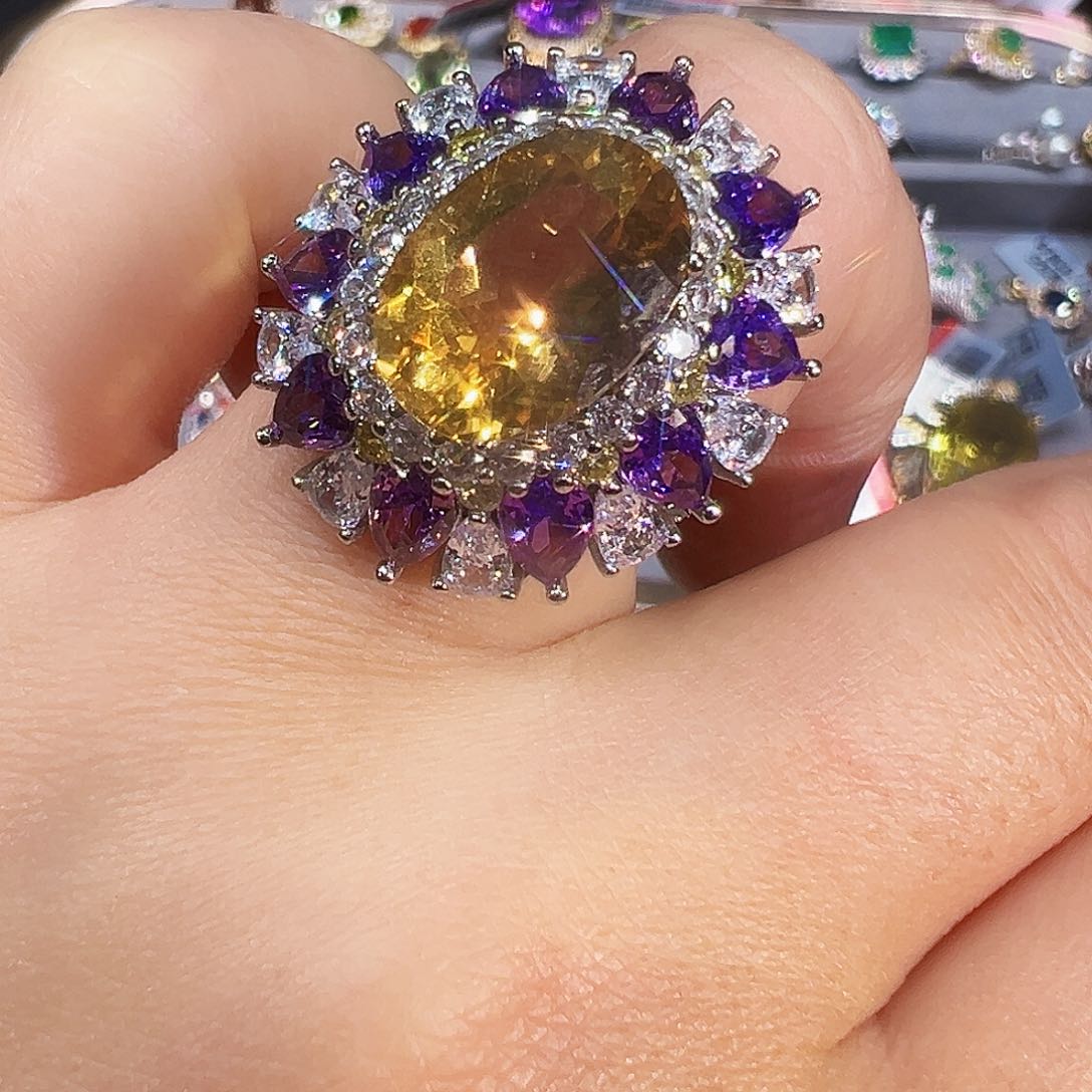 银S925镶嵌戒指黄晶喜**?