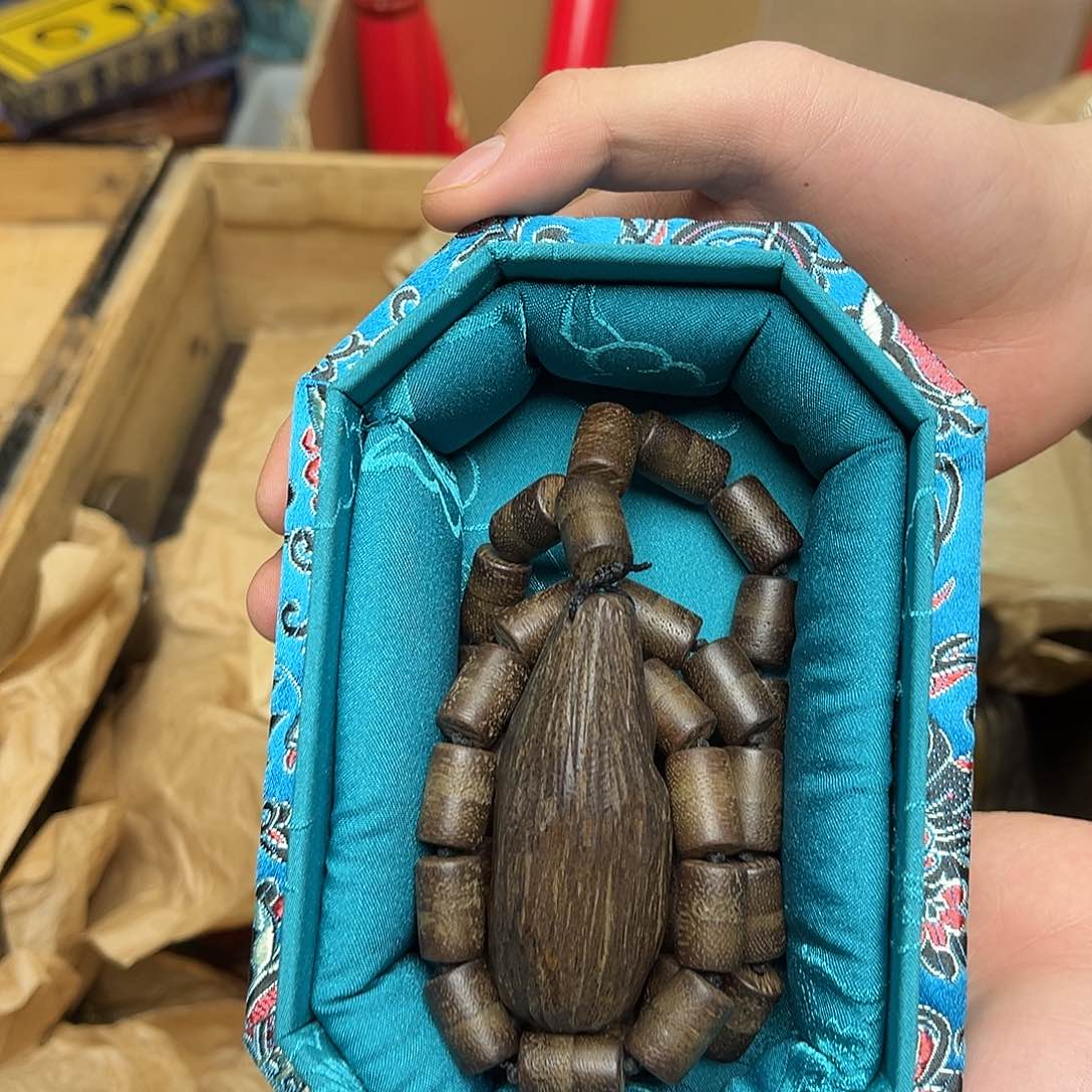 大叶紫檀（黑酸枝木类）