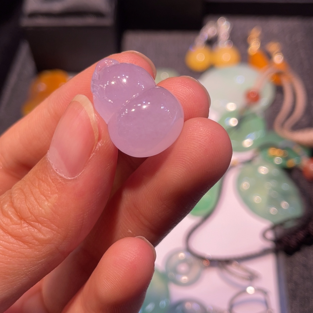 翡翠未镶嵌手链葫芦