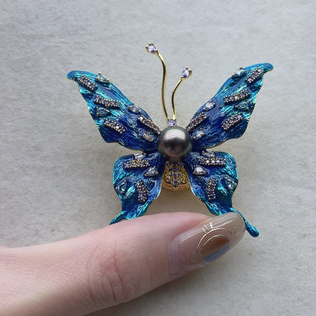 未镶嵌海水珍珠胸针19