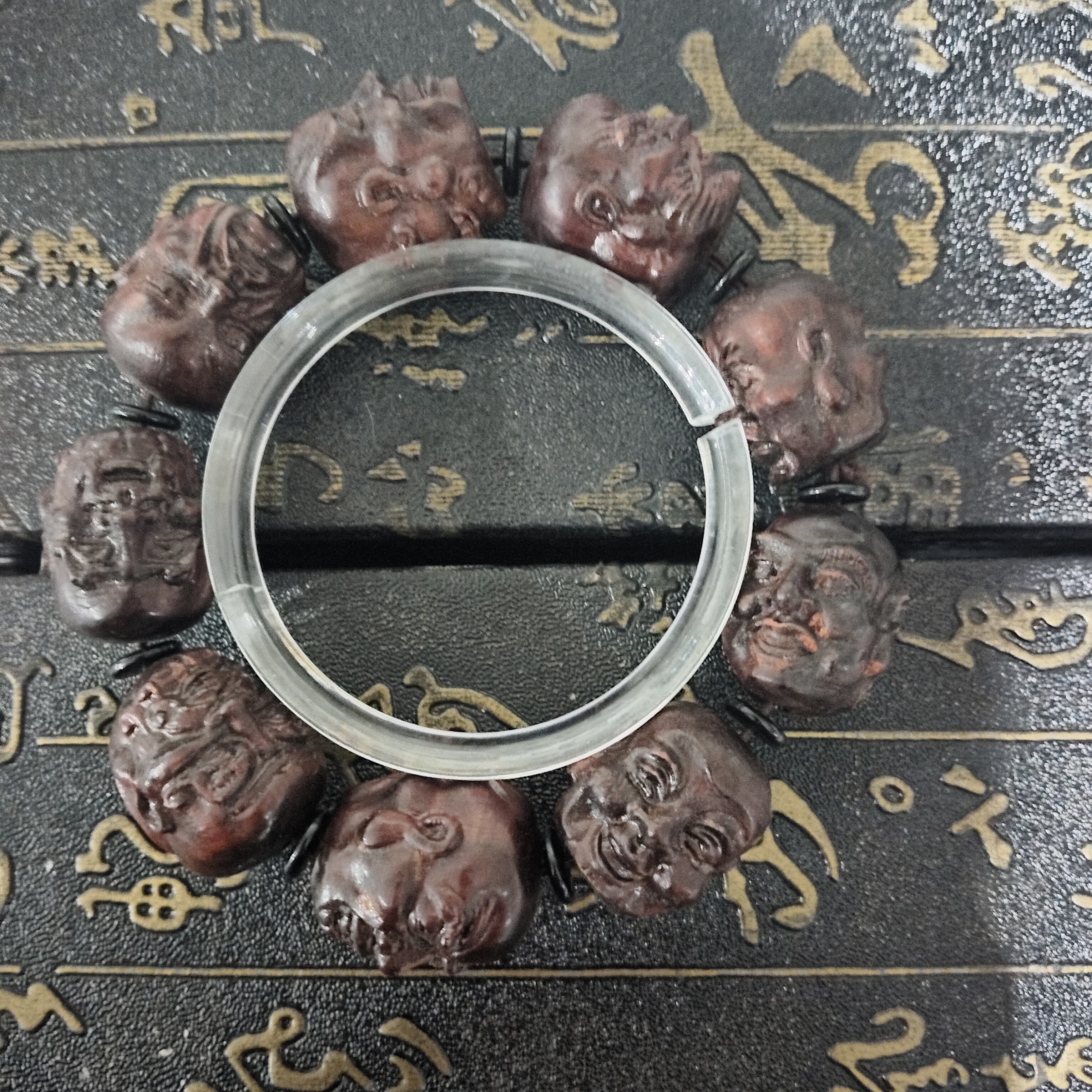 Z28 紫檀2.0cm左右 单圈手串