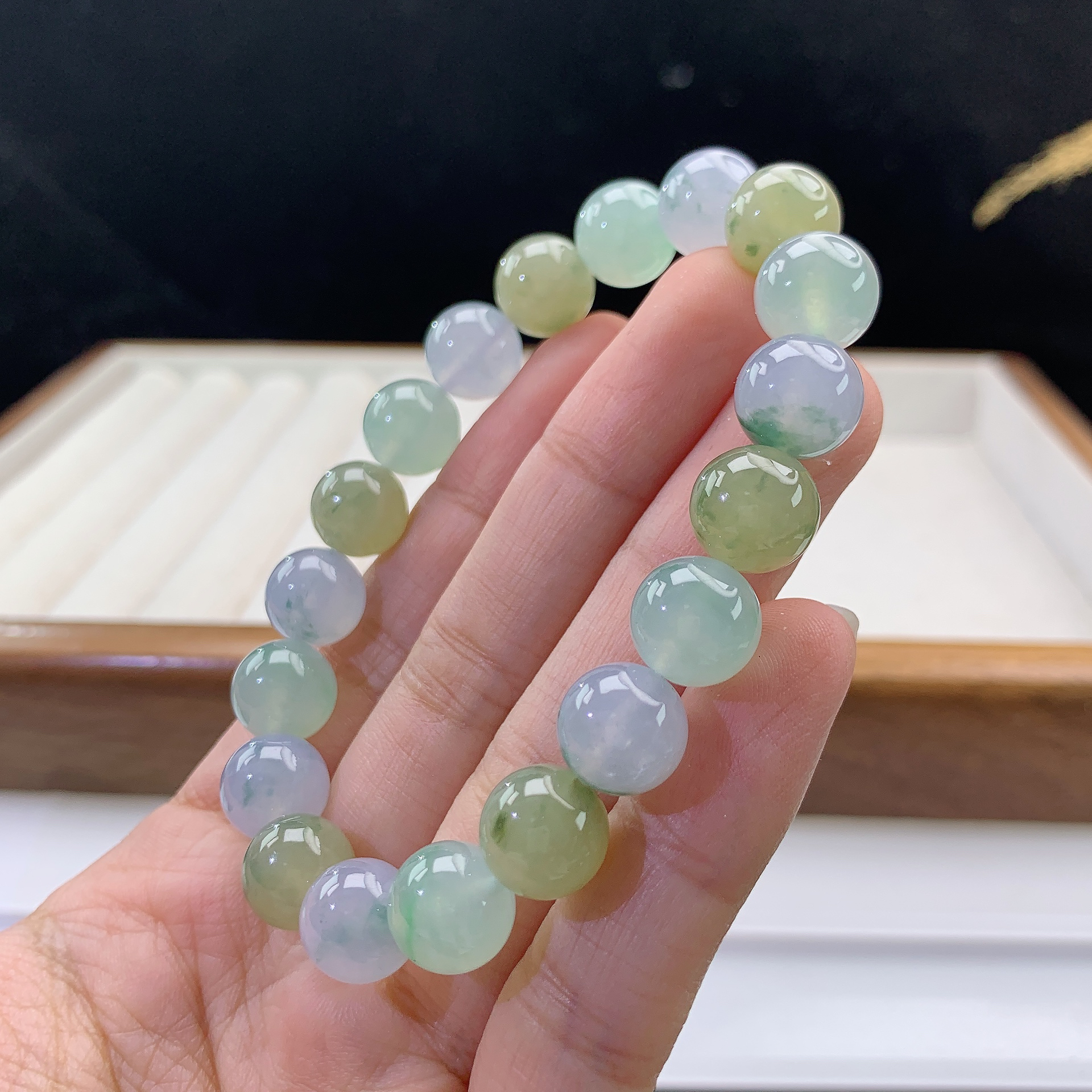 12.19-13-缅甸天然翡翠A货 女款多宝手串尺寸:10mm 19颗粒