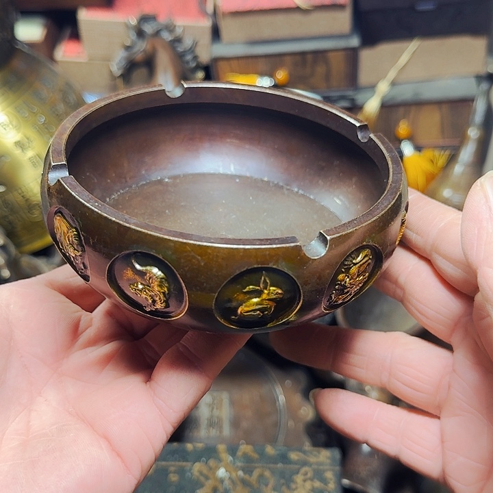 铜器摆件收收藏藏