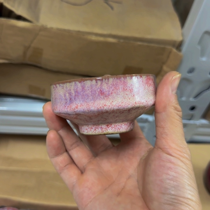窑变大口杯大概90容量粉色