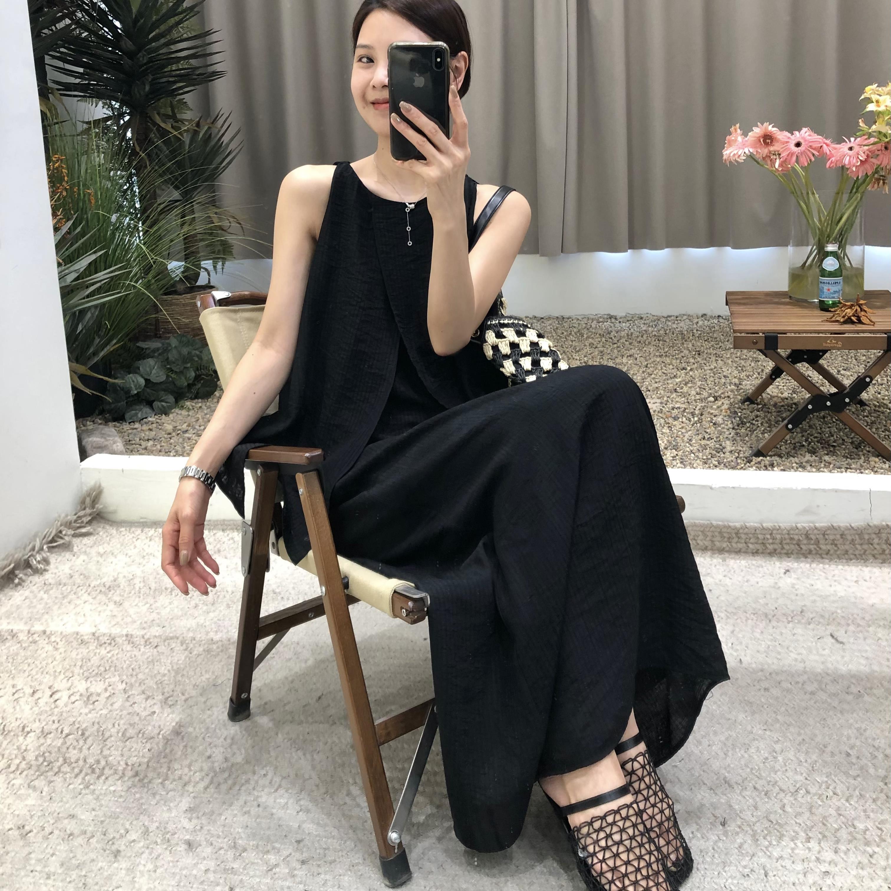 “立体剪裁”夏季不规则褶皱感气质时尚无袖背心套装裙慵懒随意女