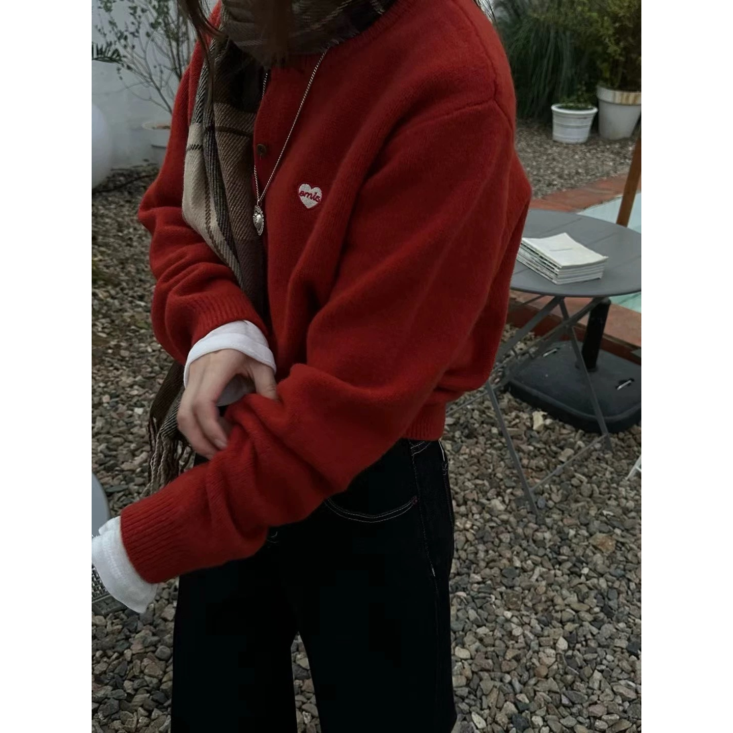 /爱心开衫/爱心刺绣纯色针织开衫外套 衣长54 胸围52 93725