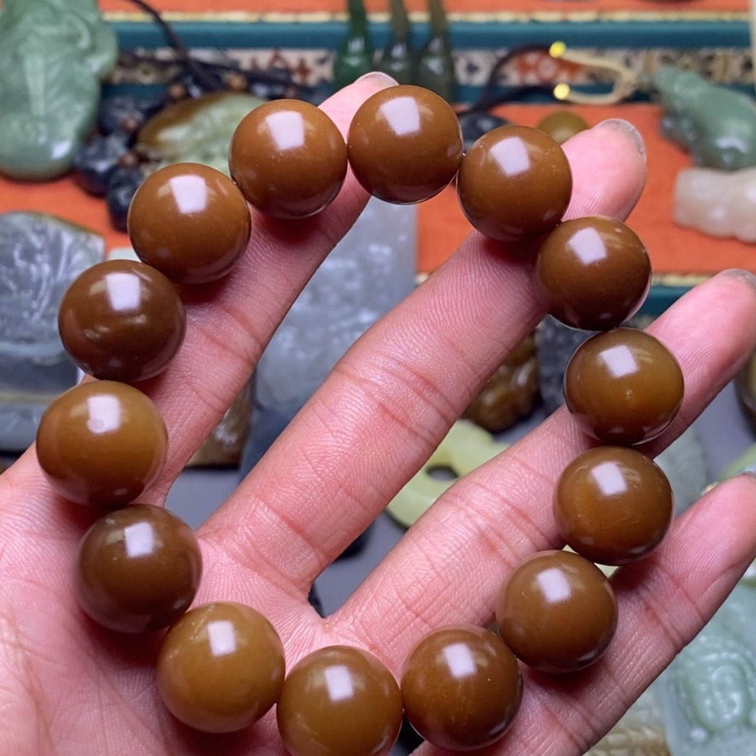 和田玉颈饰未镶嵌顾***你