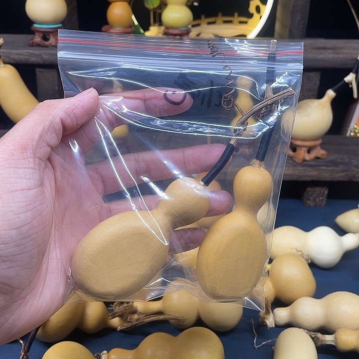 ꪔ***兎大叶紫檀（黑酸枝木类）