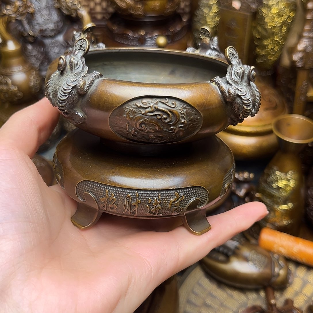 精美铜器点击下单