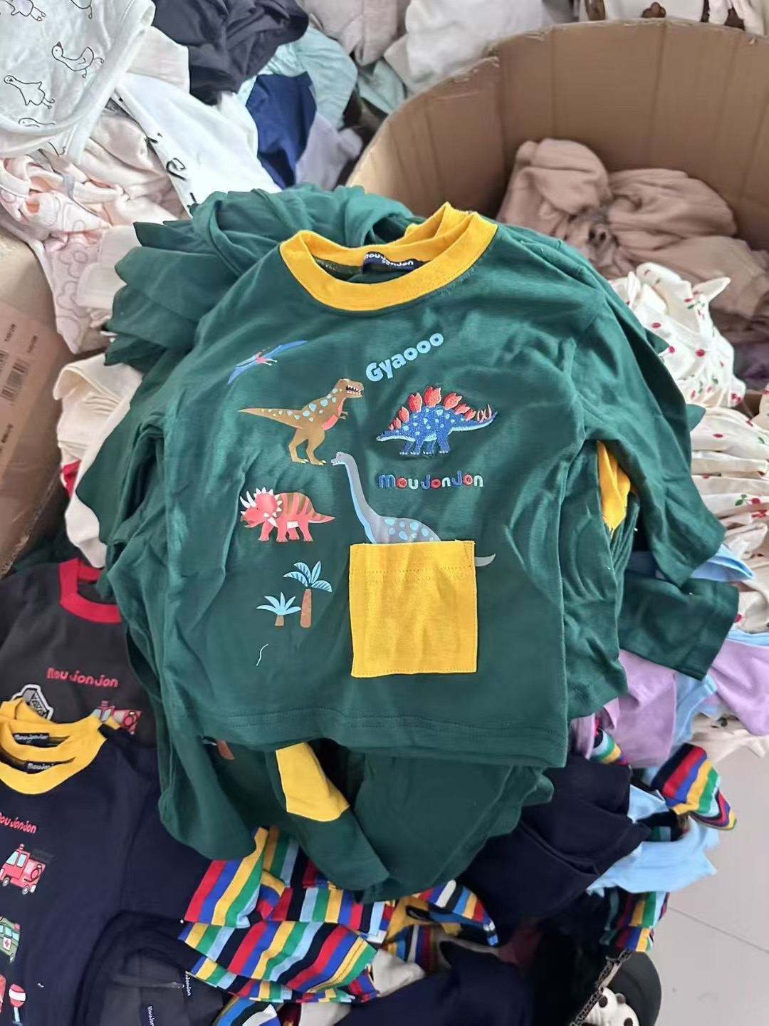 yoyo打底衫专拍（默认瑕疵）