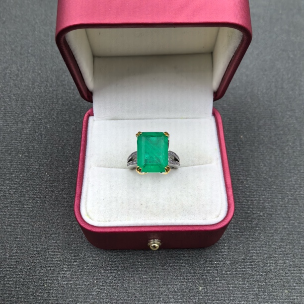  【绚丽多彩 光彩照人】戒指 GDJ6911