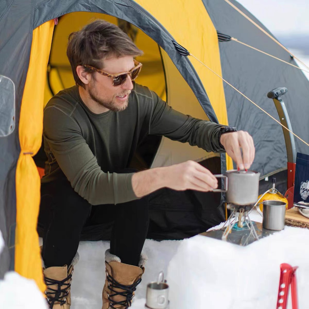 390-445（无暇）款运动休闲美利奴羊毛短袖宽松百搭轻薄登山防风