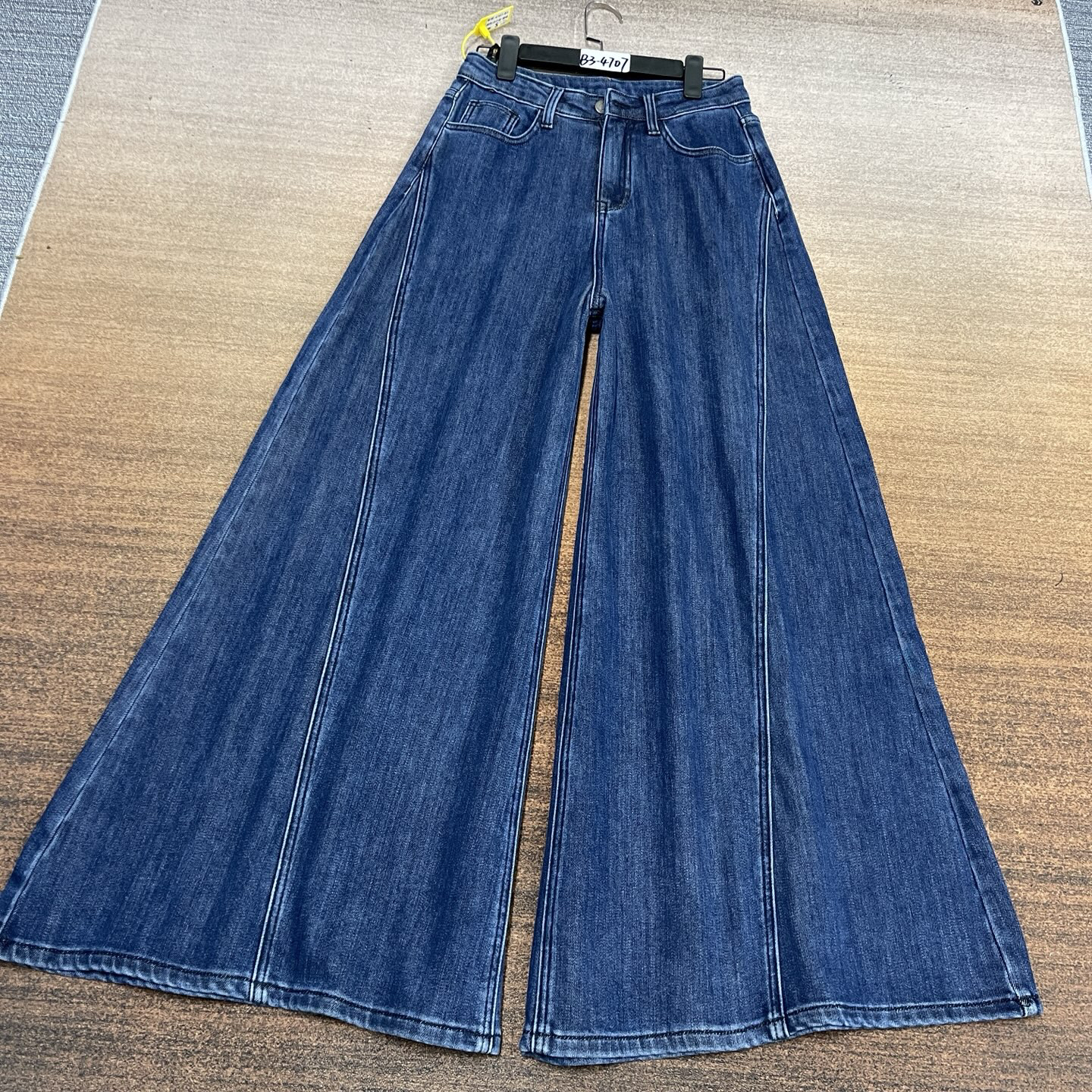 #B3-4707 加绒-植绒 丹宁蓝超级拉风大阔腿裤裙 有弹（不换退）