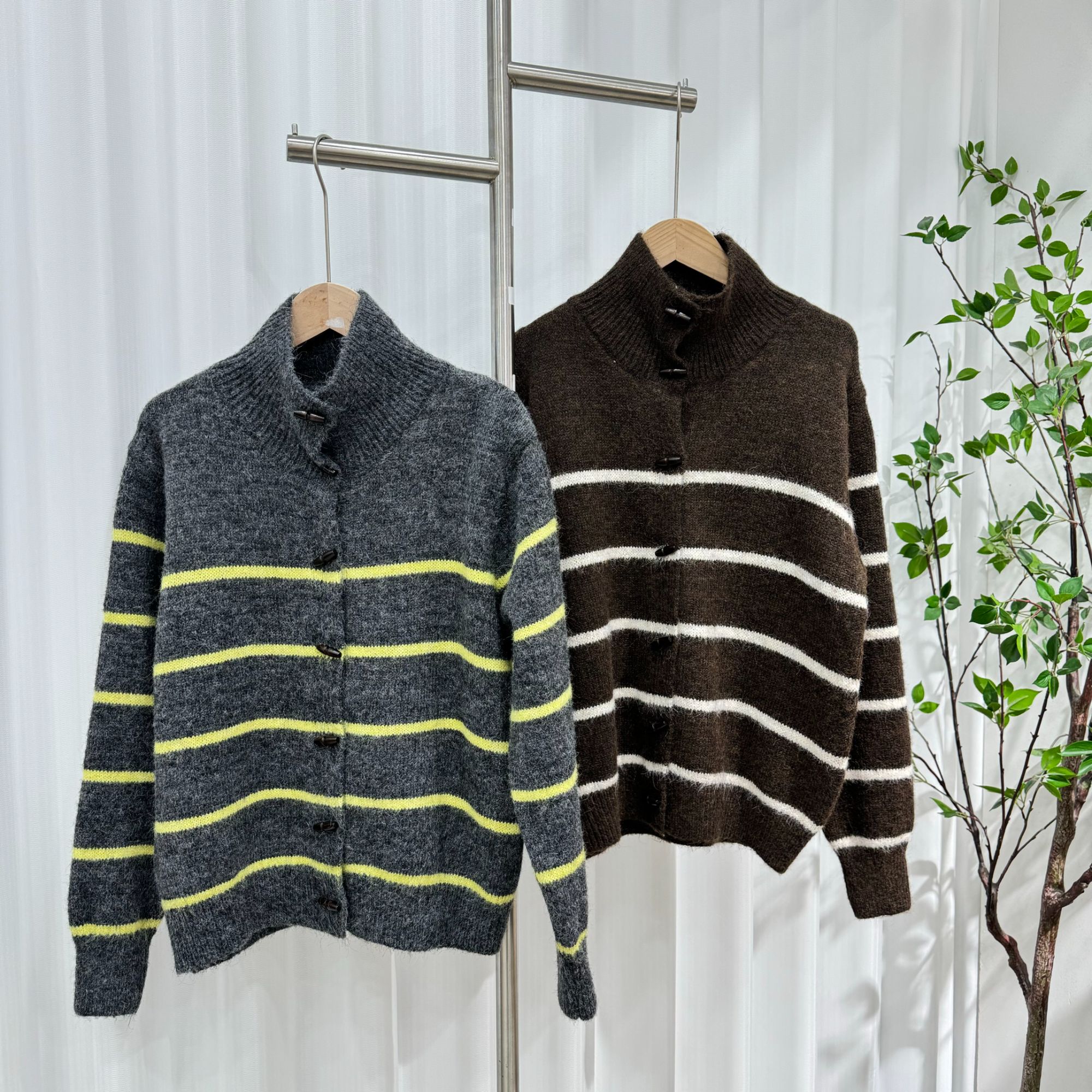 【宝贝家】9655象牙扣毛衣开衫