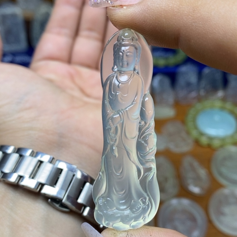 【闪购商品】蛇纹石玉颈饰未镶嵌