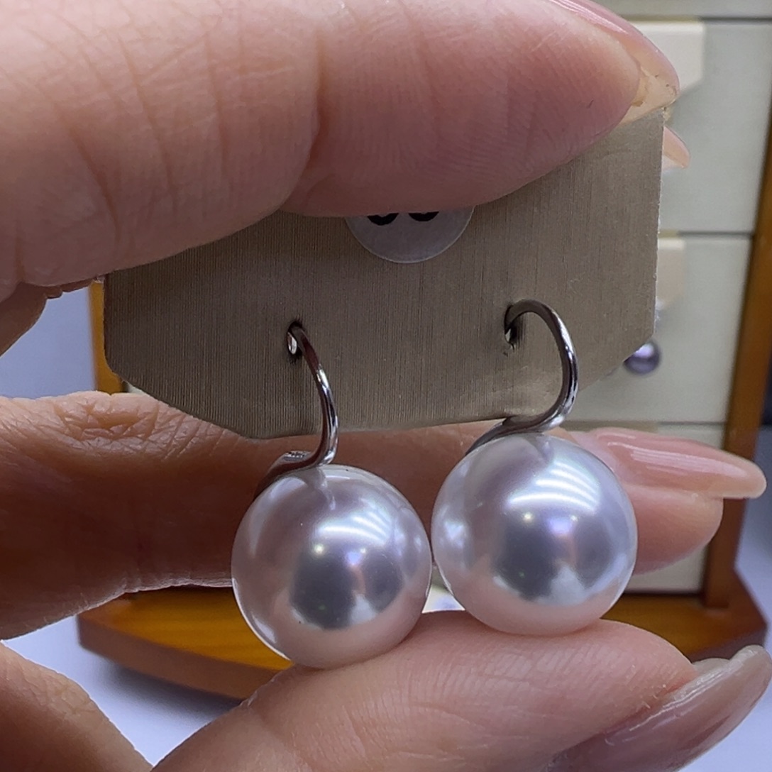银S925镶嵌耳饰淡水珍珠