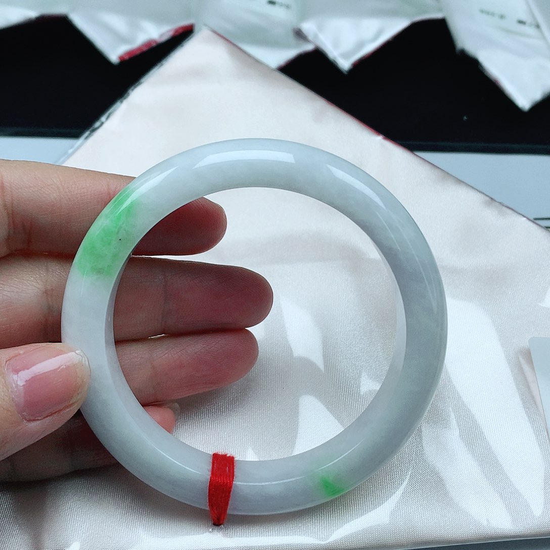 翡翠手镯未镶嵌圈59
