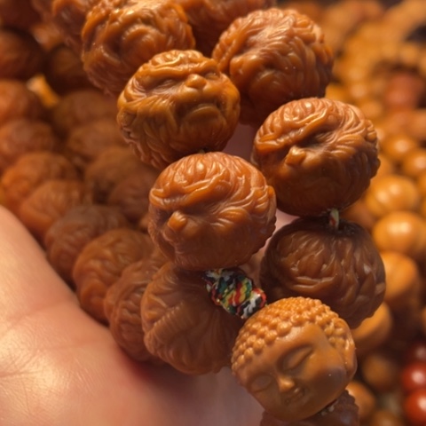 手串猴头核桃爱**丁舞台