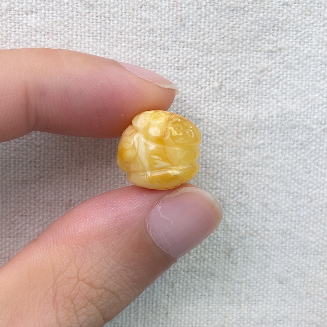 琥珀未镶嵌珠宝奇石汉堡包