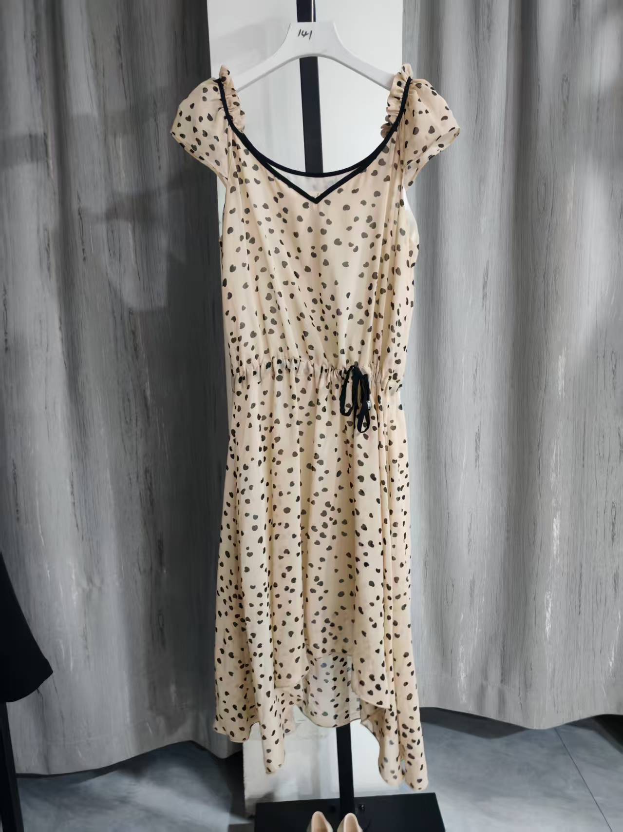 0544波点收腰中长款简约连衣裙（100斤可穿）默认微瑕无运费险