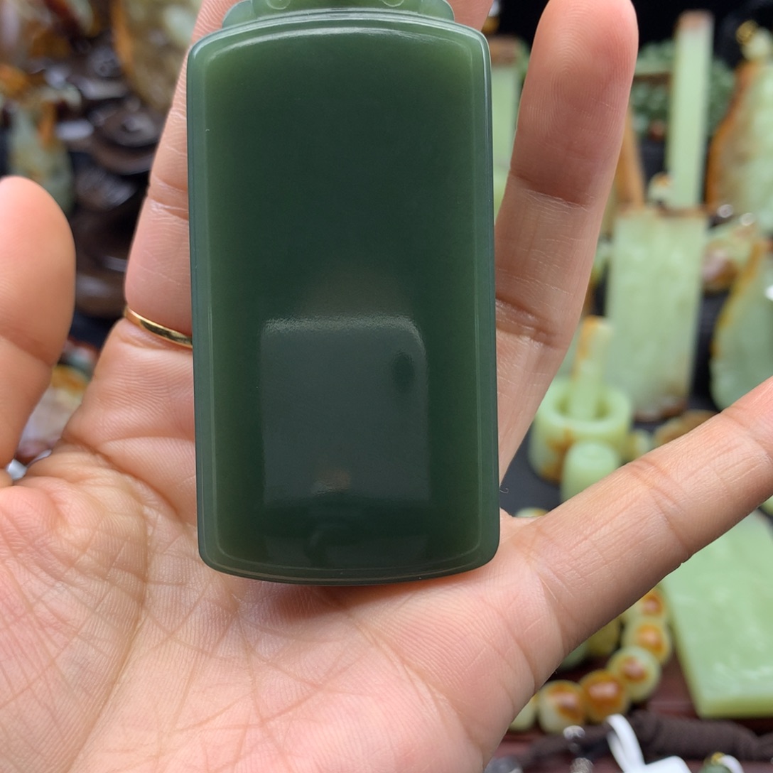 岫岩河磨玉（透闪石质玉）颈饰未镶嵌小****5