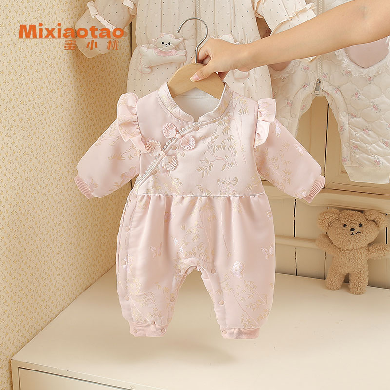 婴儿衣服冬装梦幻蝴蝶连体衣女宝宝满月百天棉衣爬服新生儿外出服