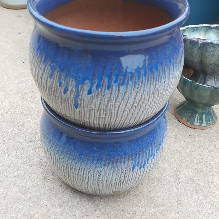 红陶口18高16瑕疵两个