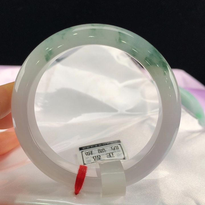 翡翠手镯未镶嵌111-0035