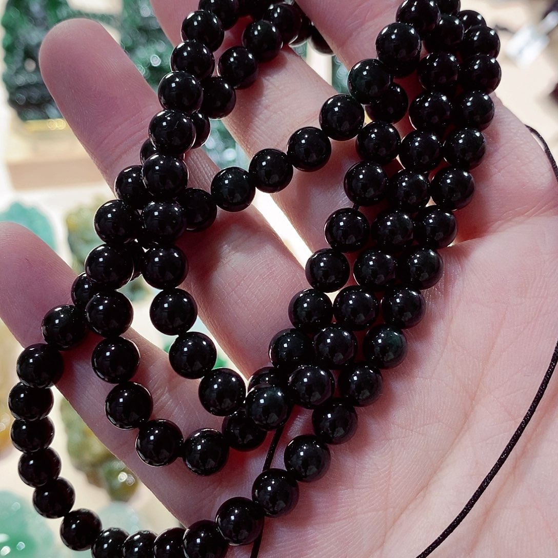 翡翠颈饰未镶嵌卡7