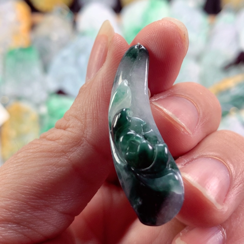 【闪购商品】翡翠吊坠(不含链)未镶嵌