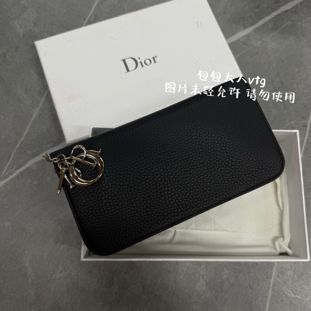 未使用 DIOR/迪奥 黑金荔枝纹字母吊坠VIP钱包