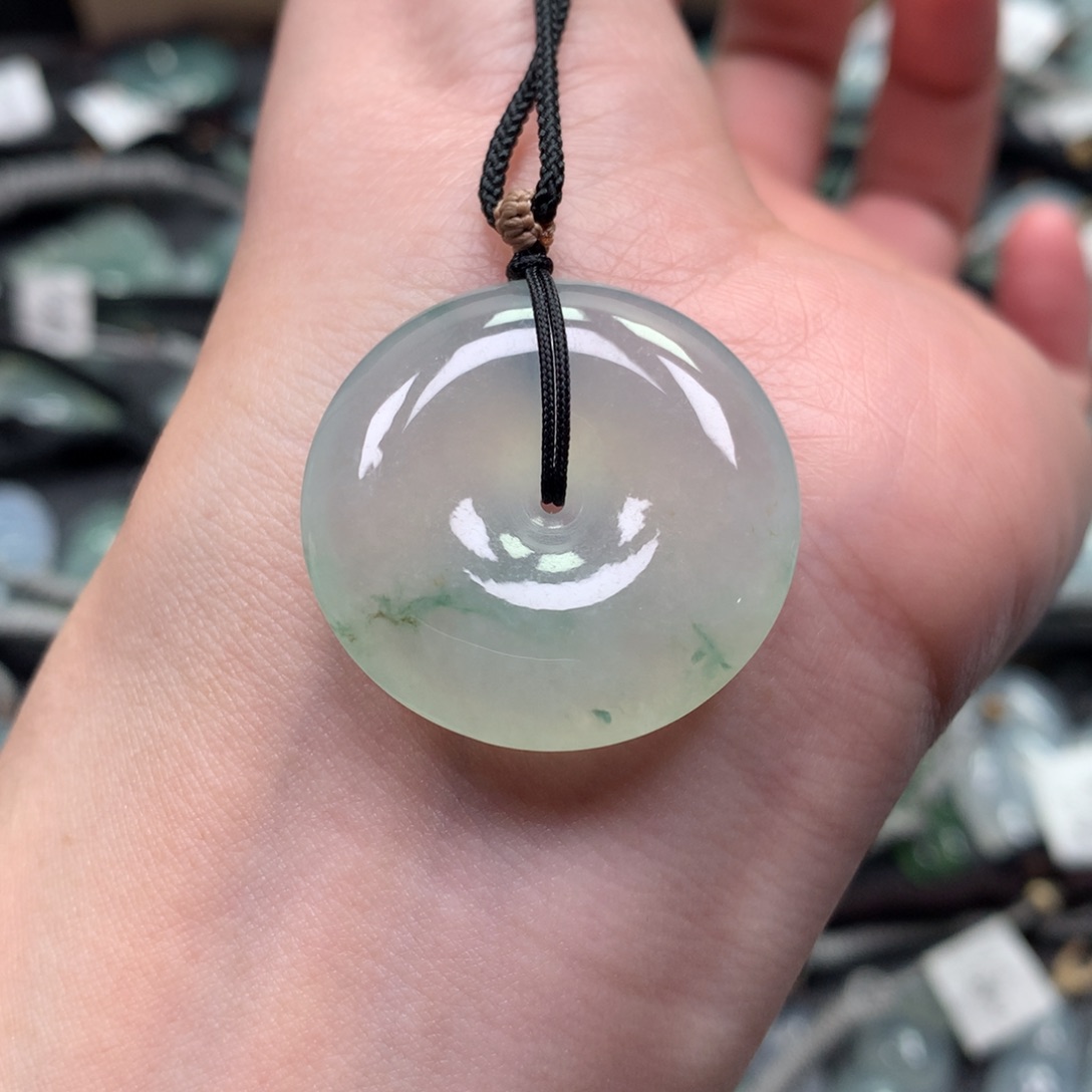 翡翠颈饰未镶嵌00000000000