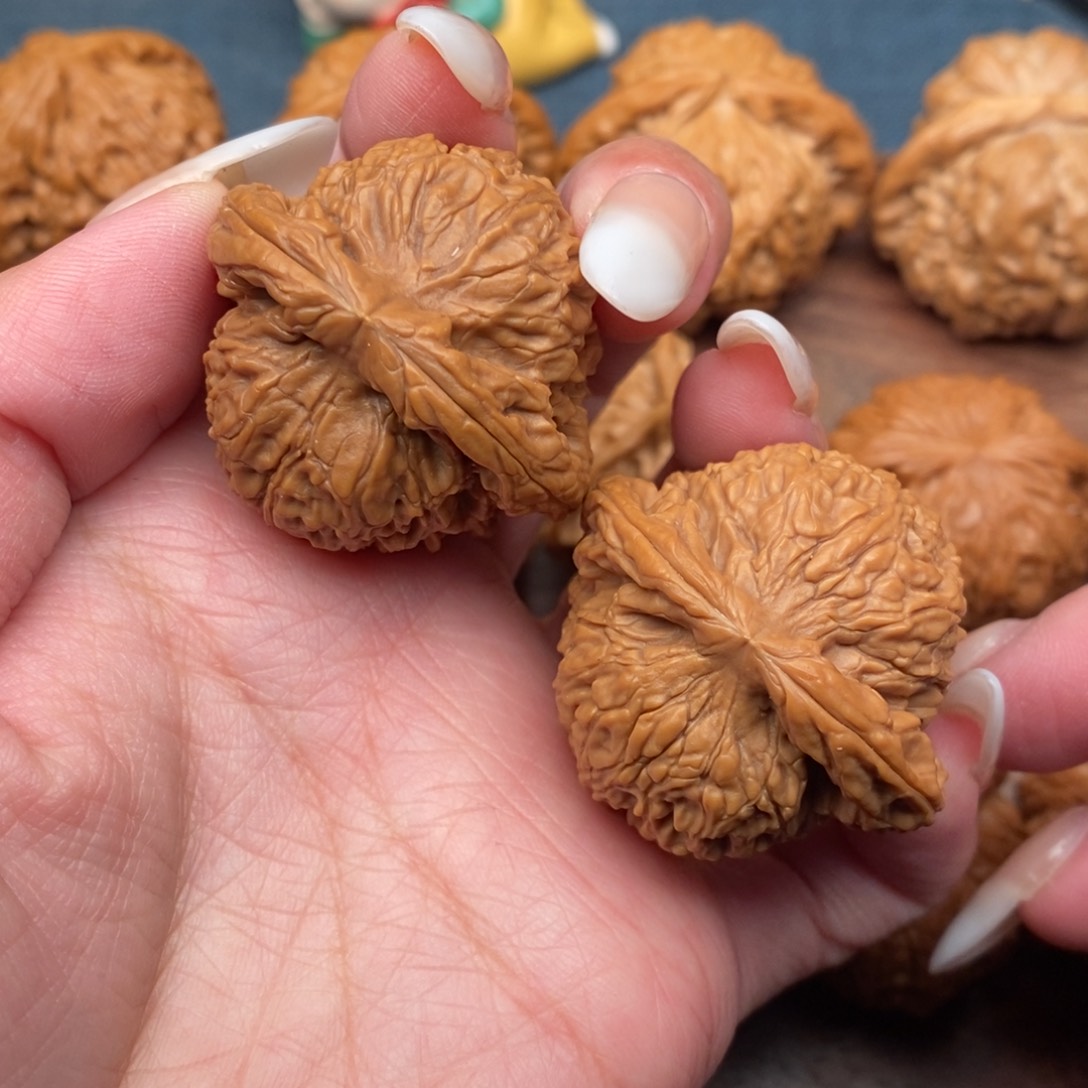 文玩核桃把件全品逐鹿南疆39