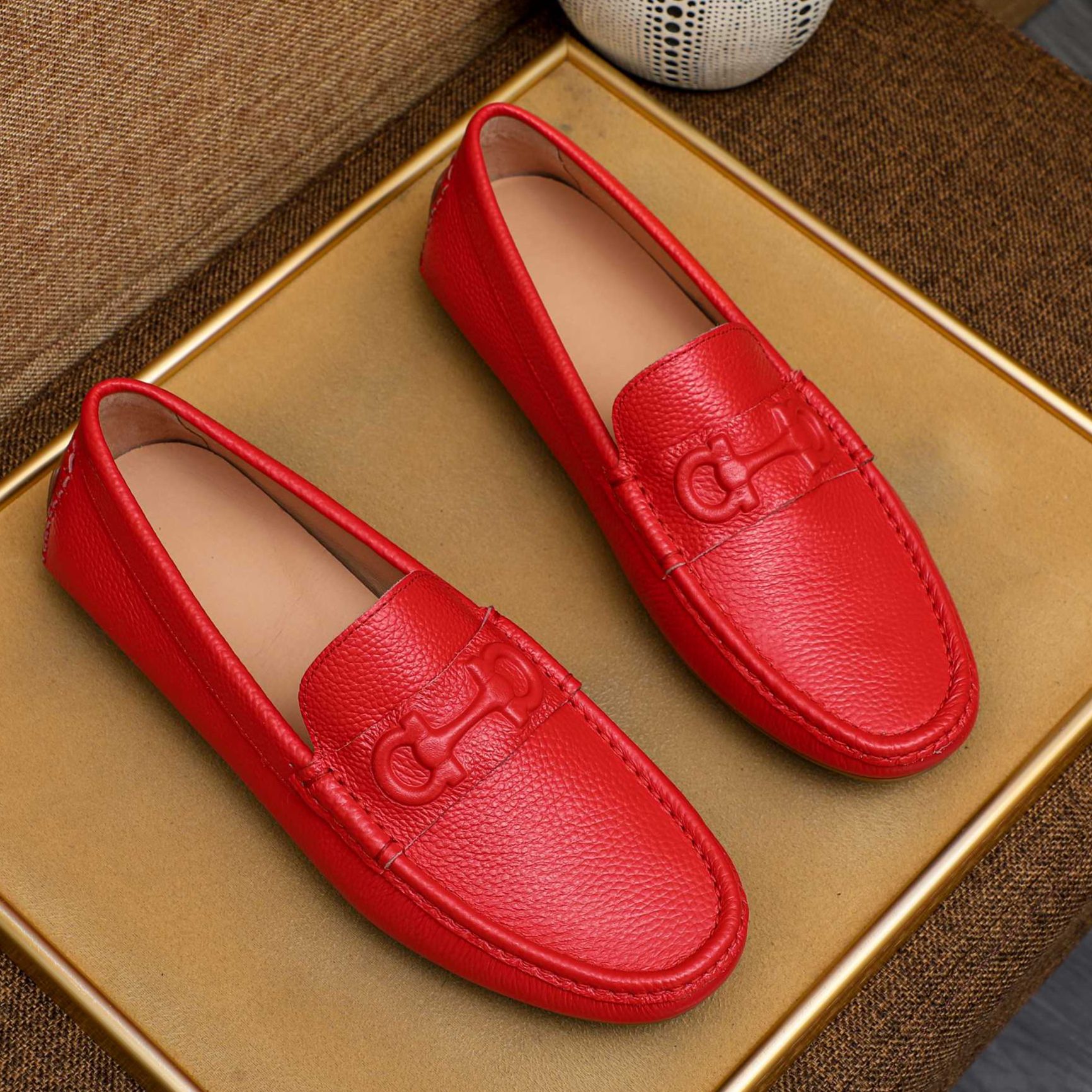 欧洲站时尚真皮豆豆鞋一脚蹬软底百搭休闲皮鞋2025新款软底驾车鞋