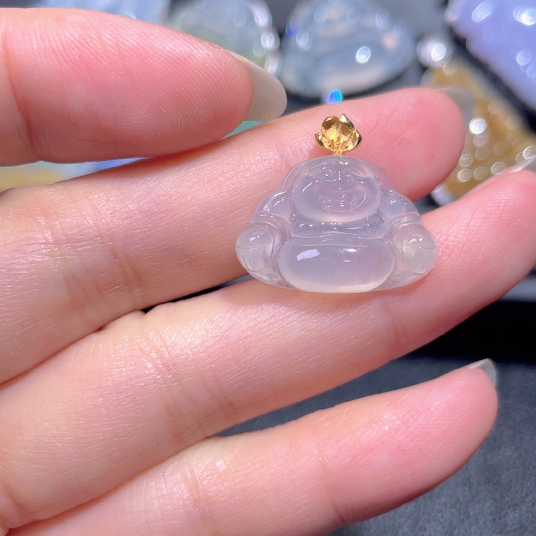 颈饰18K金镶嵌翡翠翡翠