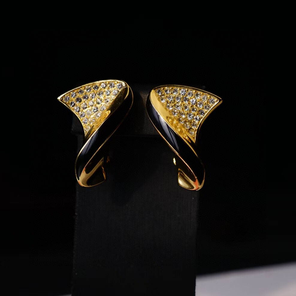 95新 DIOR/迪奥 金色黑珐琅满钻扇形耳夹4.5*2.5cm
