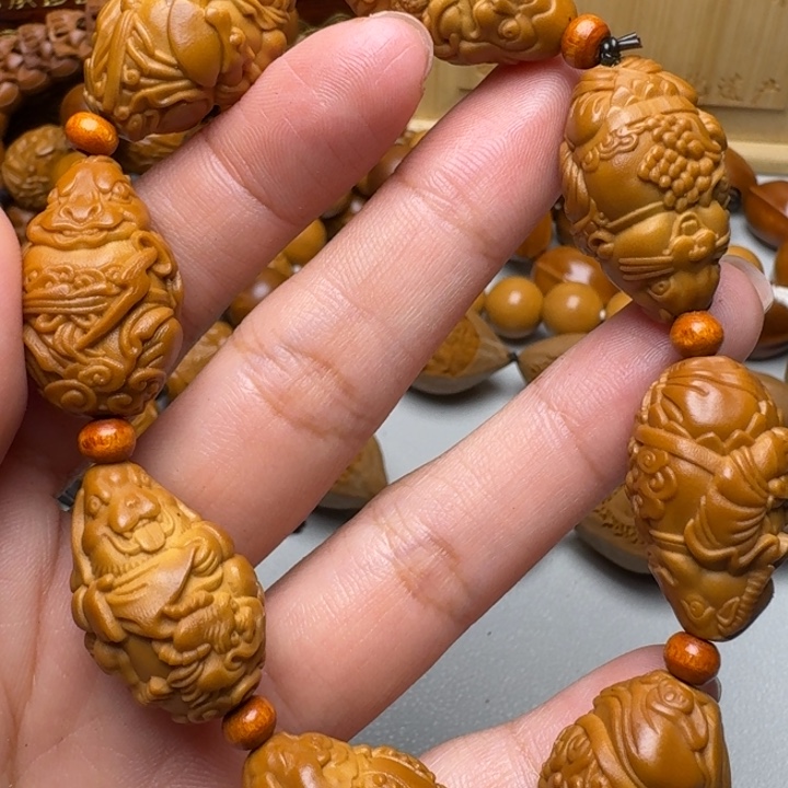 手串/手链橄榄核瑞兽