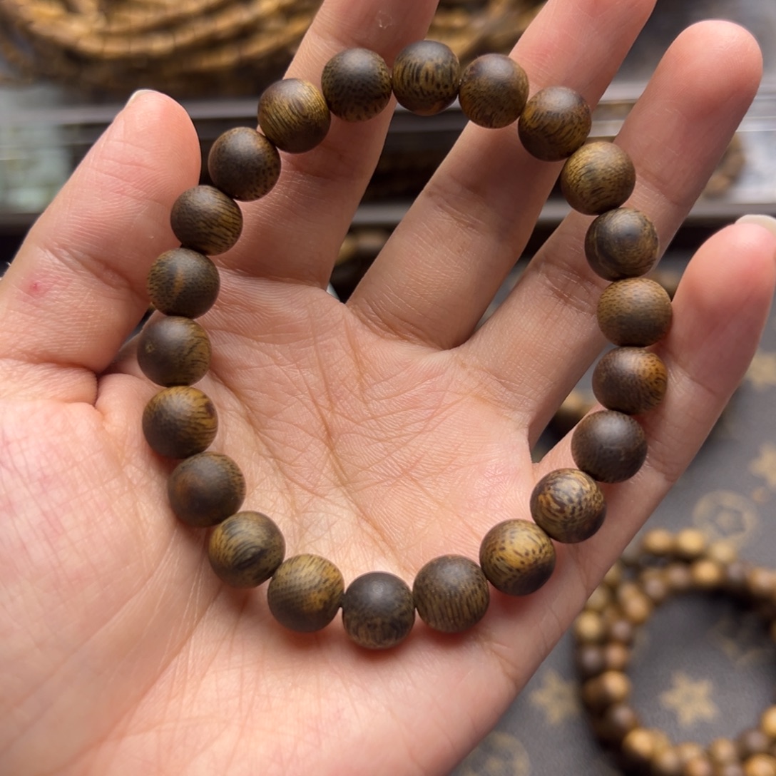 沉香碎屑沉香金沙叶沉水浮圆珠单圈0.9/8克