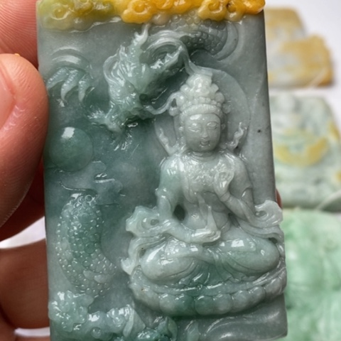 定制翡翠未镶嵌翡翠