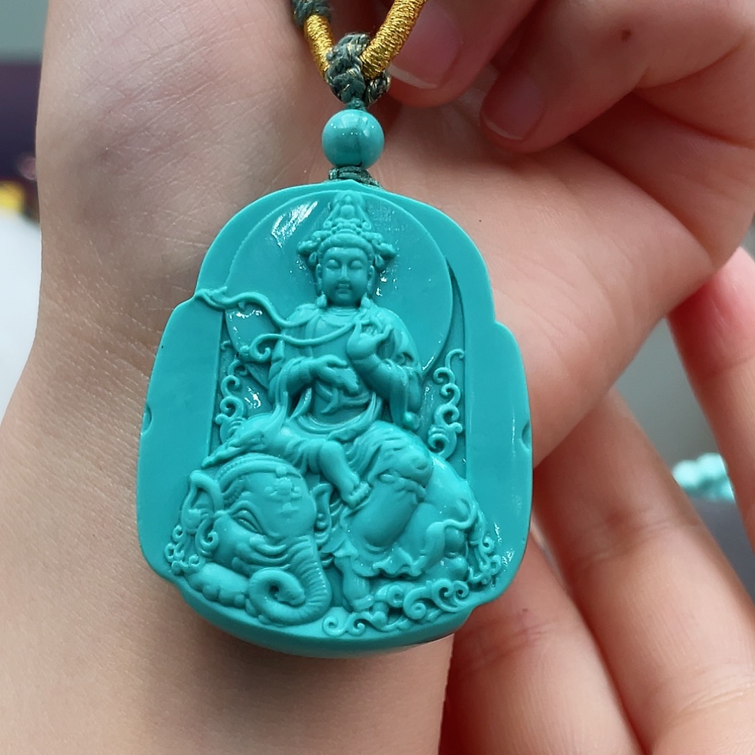 绿松石颈饰未镶嵌