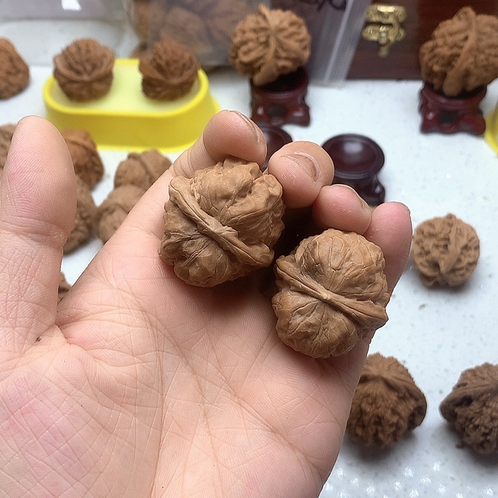 文玩核桃吊坠35蛤蟆头