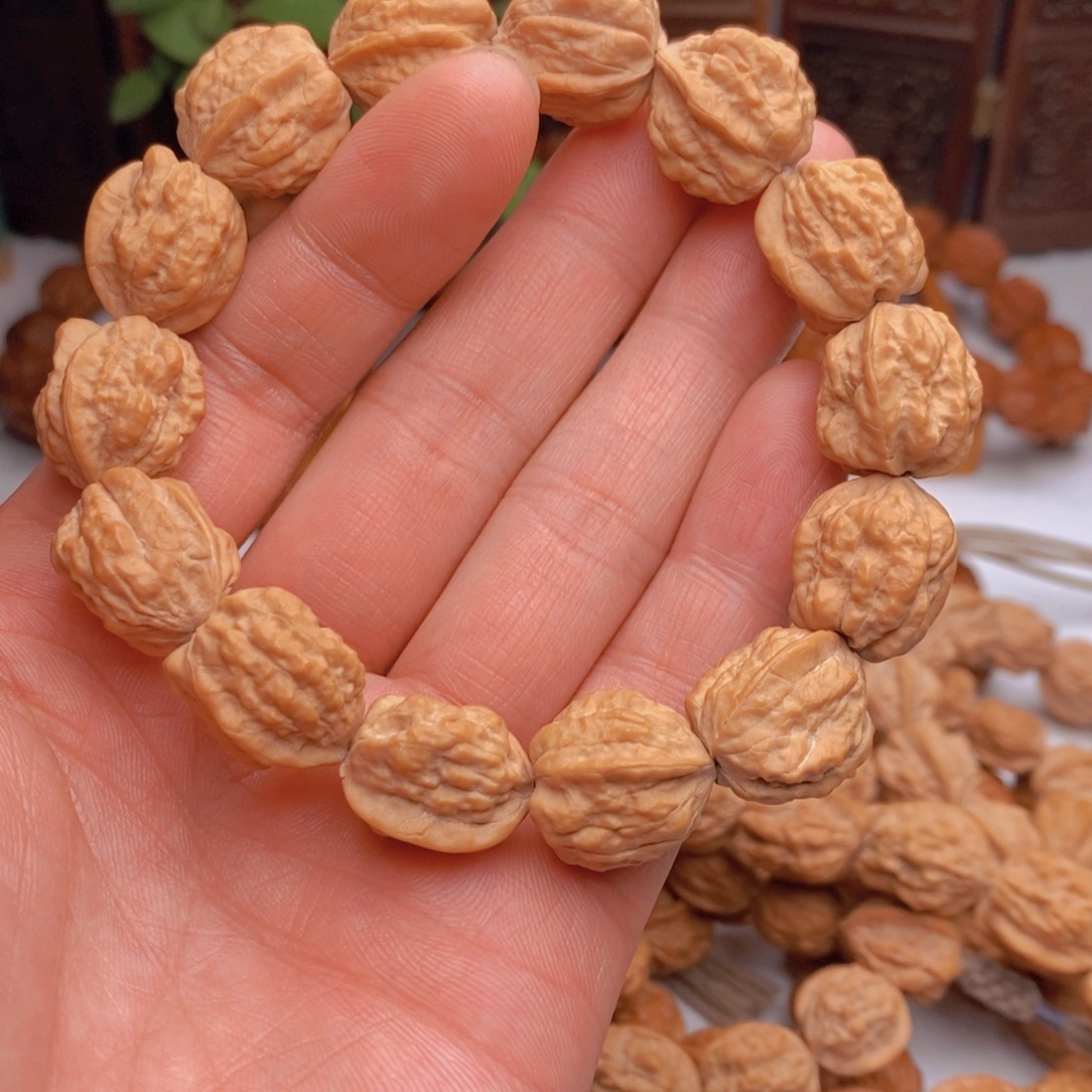 管***腿手串桃核蛤蟆头尺寸16