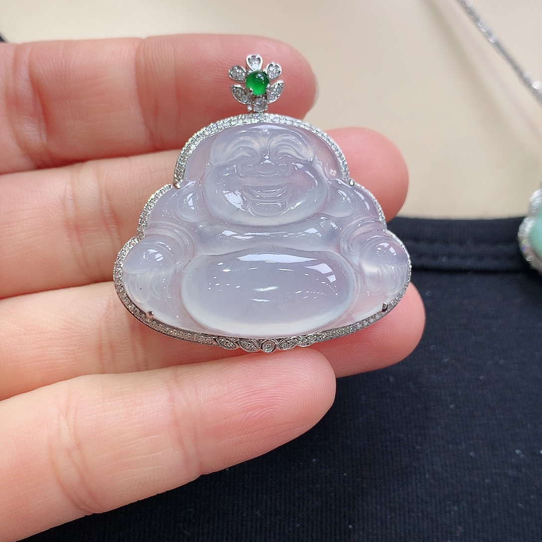 翡翠颈饰18K金镶嵌佛公