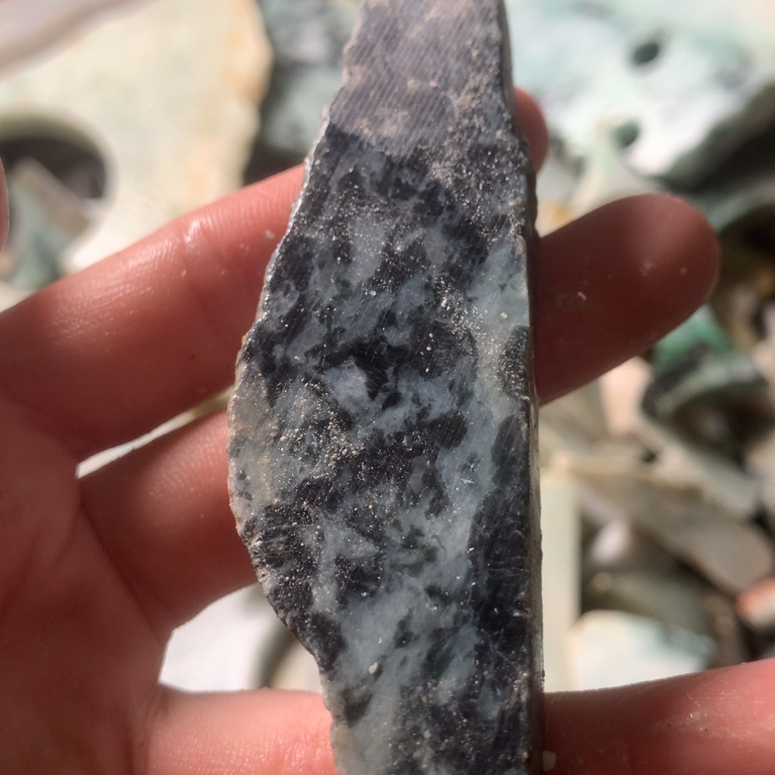 翡翠颈饰未镶嵌缅甸翡翠