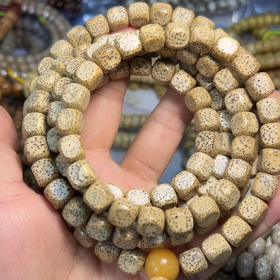 星月菩提手串星月菩提原生态