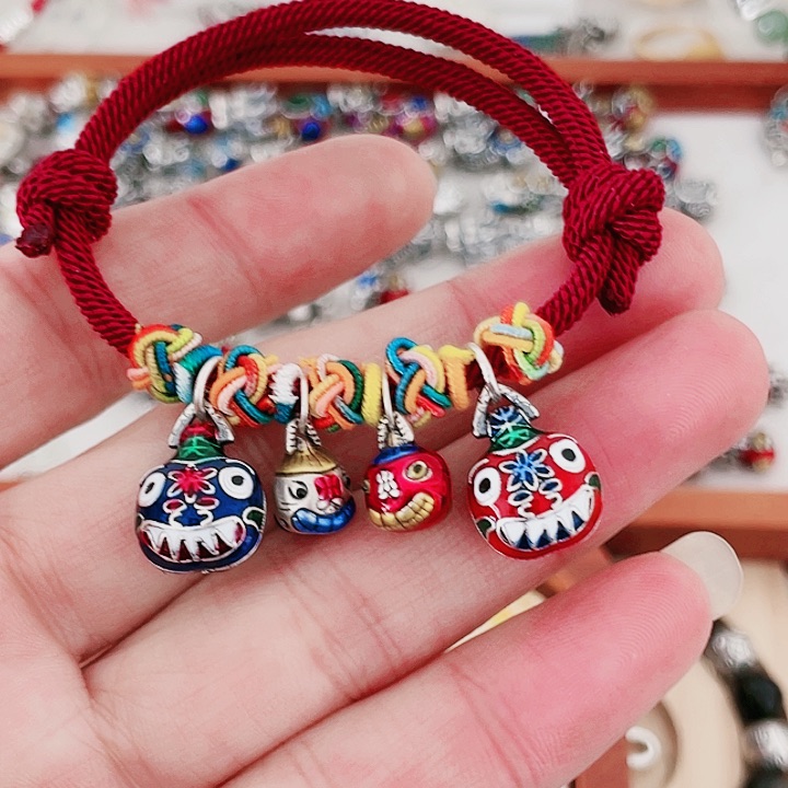 珐琅吊坠足银一家四口