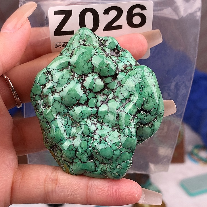 绿松石未镶嵌原矿