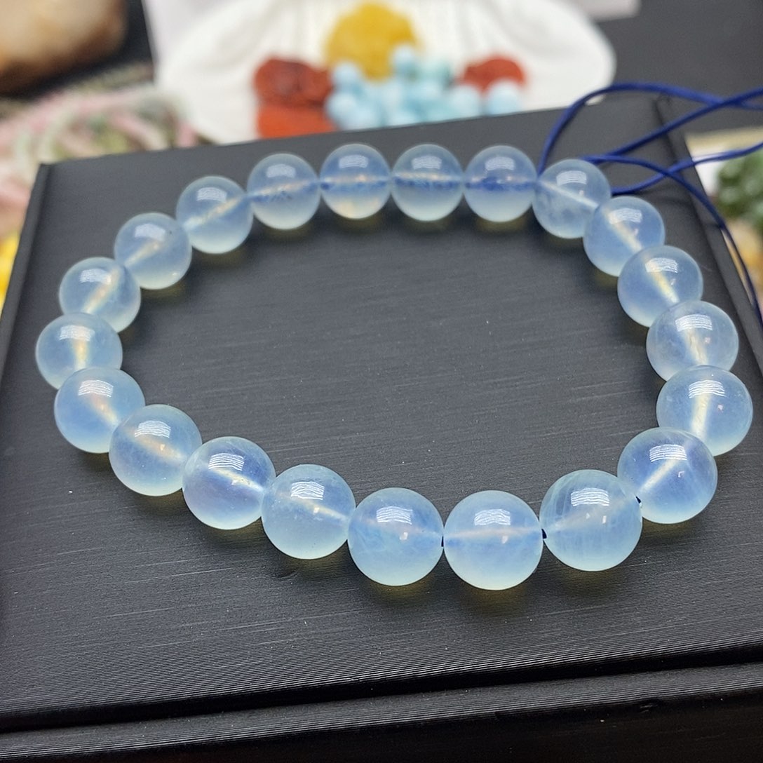 水晶手串未镶嵌……